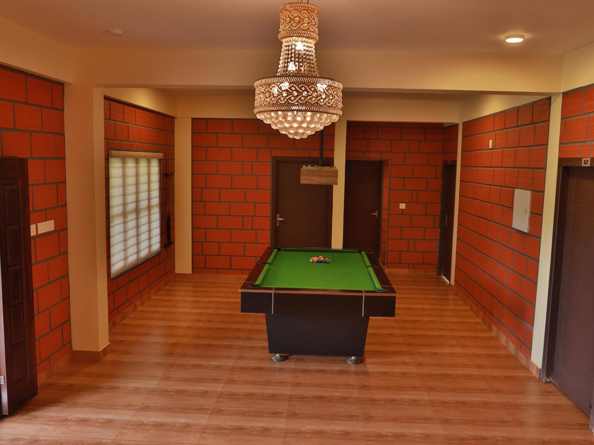 Serene Crest Resort مانانثافادي المظهر الخارجي الصورة